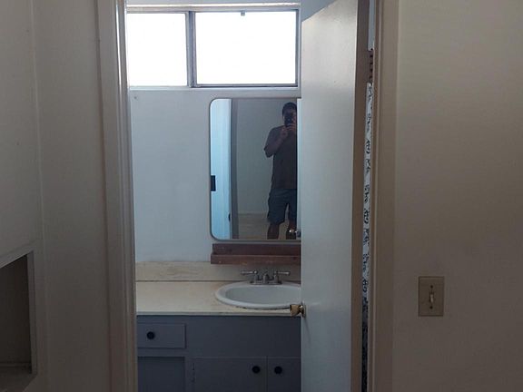 3rd image of 3355 Winterhaven Dr