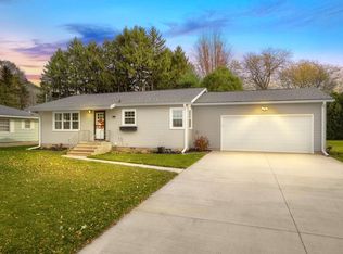 2405 31st St S, La Crosse, WI 54601