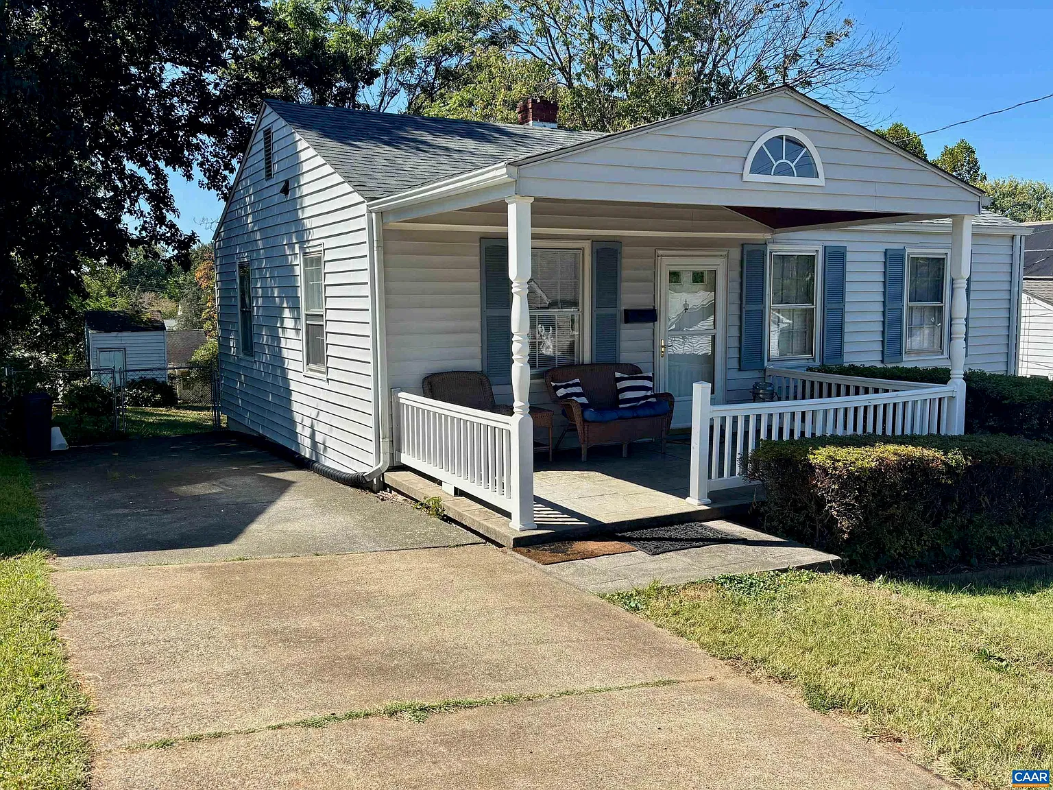 2 bed, 1.0 bath, 768 sqft, $1,650 — Photo 2