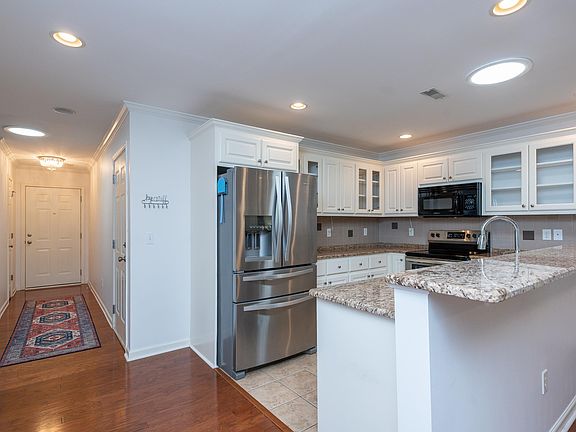 4th image of 109 Shalom Dr