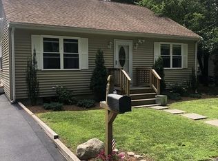 34 13th Ave, Halifax, MA 02338