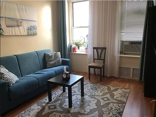 Rented by Bond New York | media 12