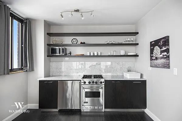 Rented by Warburg | media 11