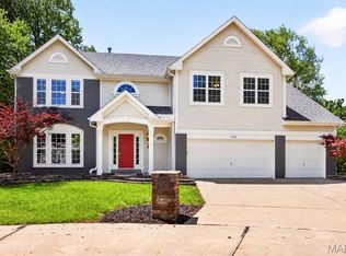 2726 Westridge Pines Ct, Grover, MO 63040