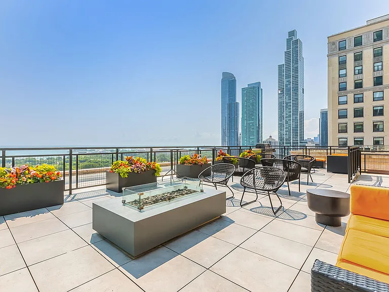 820 Michigan by 3L Living — Photo 2