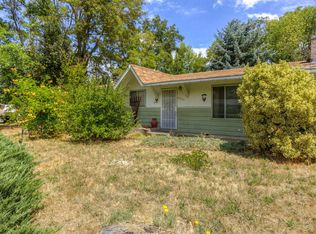 2205 Milford Dr, Medford, OR 97501