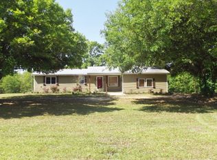 31 Shorty Ekes Rd, Laurel, MS 39443