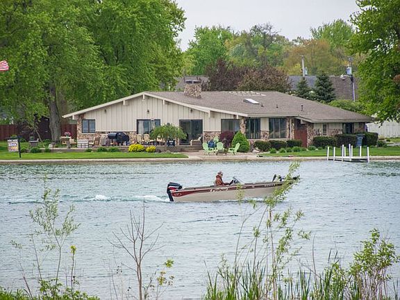 5th image of 51166 Maplewood Dr