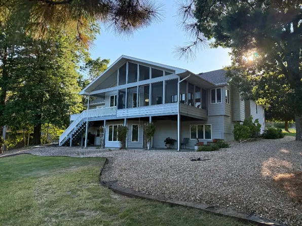 1 Kelaen Cir, Bella Vista, AR 72715