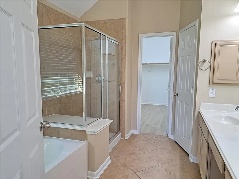 21910 Cascade Hollow Ln — Photo 19
