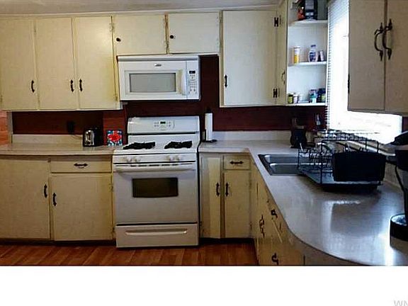 4th image of 324 E Park St
