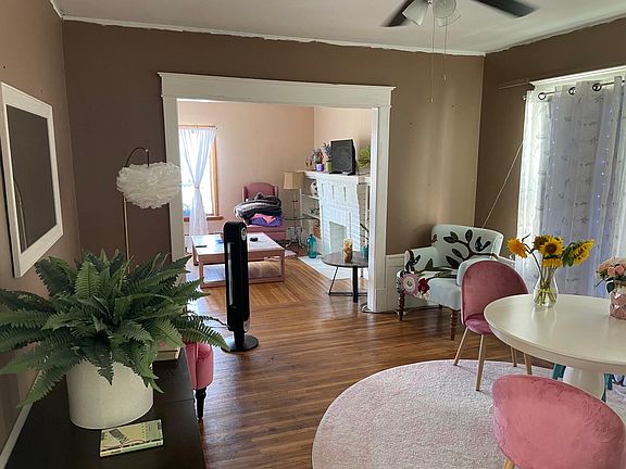3rd image of 55 Commonwealth Ave #2