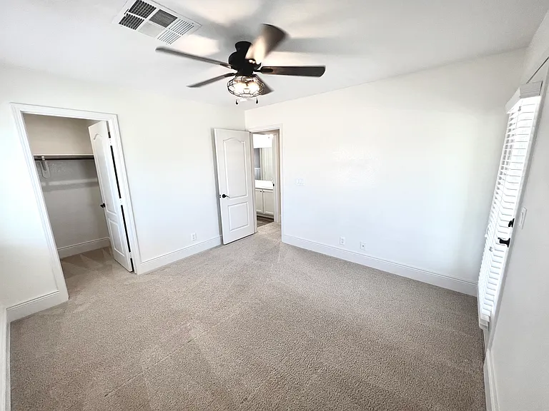 7140 Charter Crest St — Photo 69