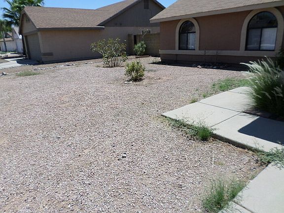2nd image of 1751 E Sierra St