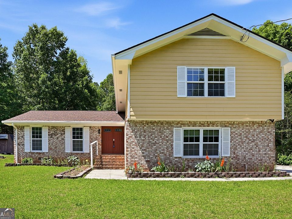 1st image of 2201 Colonial Oak Way