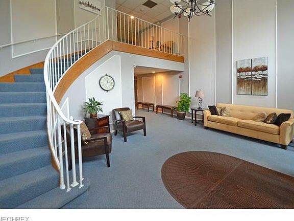 3rd image of 1851 King James Pkwy APT 210