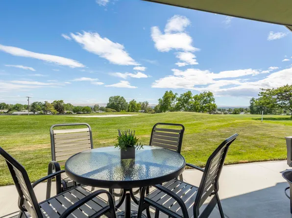 118 Henley Dr, Pasco, WA 99301