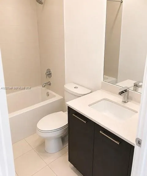 1370 NW 34th Way #1370 — Photo 9