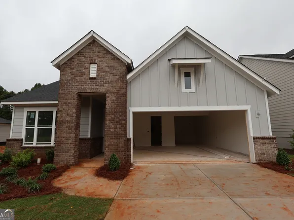 218 Strawberry Ln, Woodstock, GA 30189
