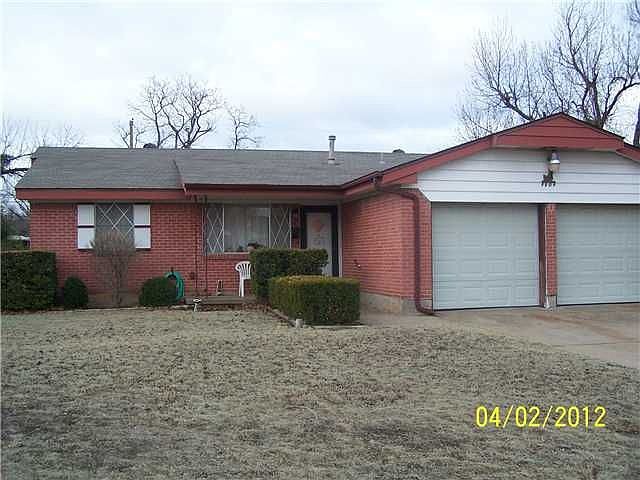 1st image of 4804 Trina Dr
