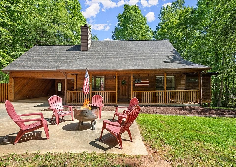 1st image of 314 Mountain Laurel Way