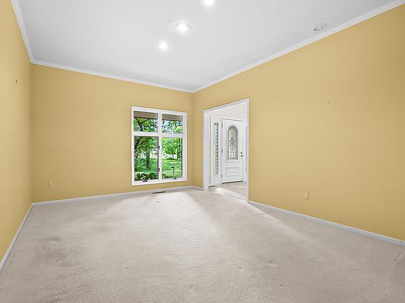 5th image of 5434 Saddle Club Dr