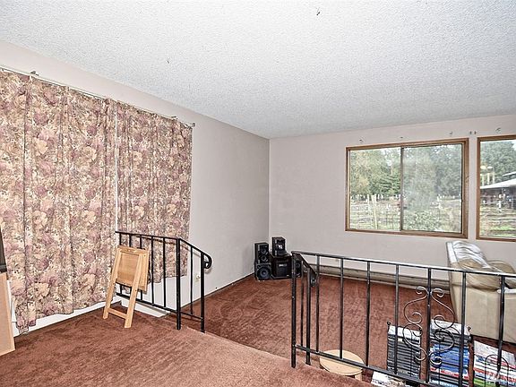 5th image of 15621 91st Ave NE