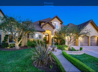 10818 N Sierra Vista Ave, Fresno, CA