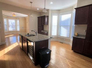 32 Dartmouth St, Somerville, MA 02145