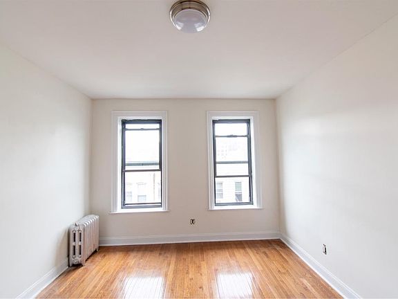 5th image of 3149 29th St #C11