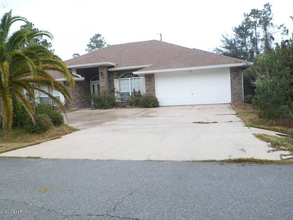 5th image of 47 Pine Circle Dr