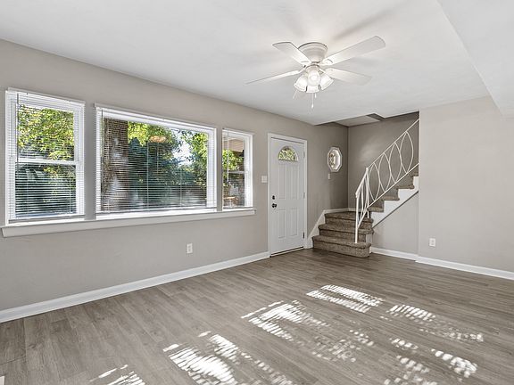 4th image of 4904 Olive Grove Ln