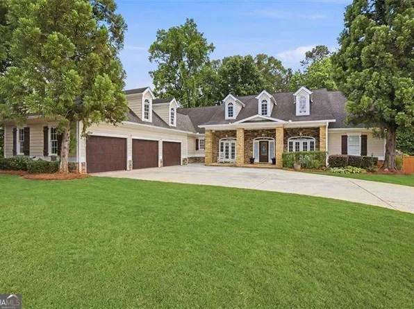 5099 Waldenbrooke Ct NW, Acworth, GA 30101