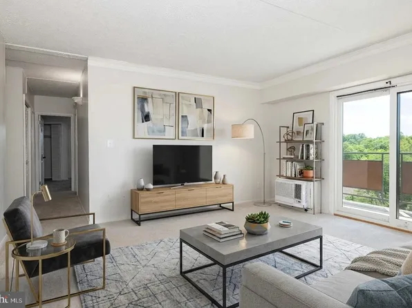 27701 Valley Run Dr #701, Wilmington, DE 19810