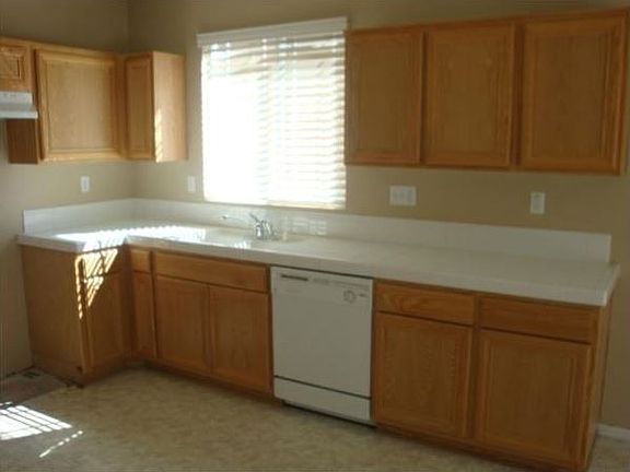2nd image of 16139 Meadowmeer Ln