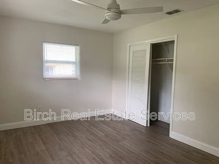 1406 Lemon St — Photo 8