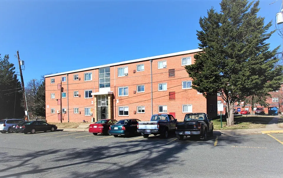 6827 Red Top Rd Apartments, LLC