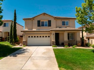 37463 Persimmon Ln, Palmdale, CA 93551