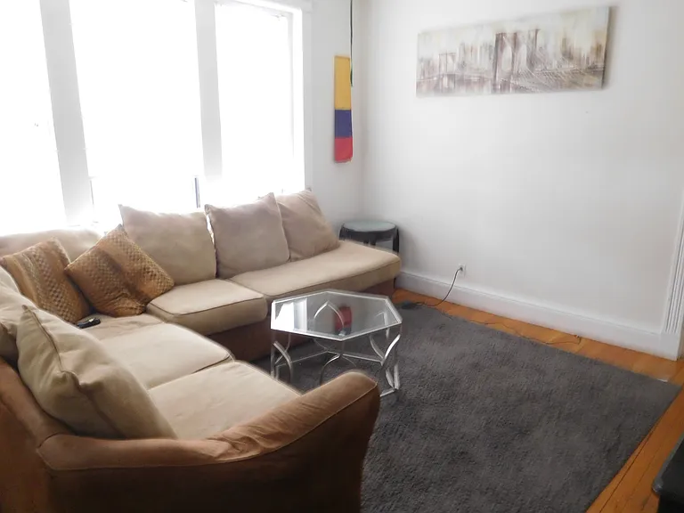 3-15 Carol Avenue — Photo 24