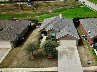 3717 Fallmeadow St, Denton, TX 76207