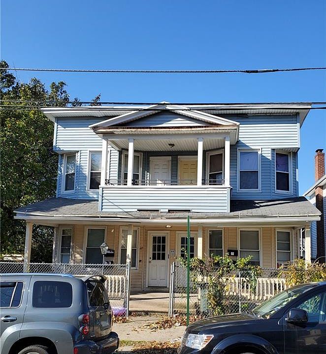 2nd image of 27-29 Bell St