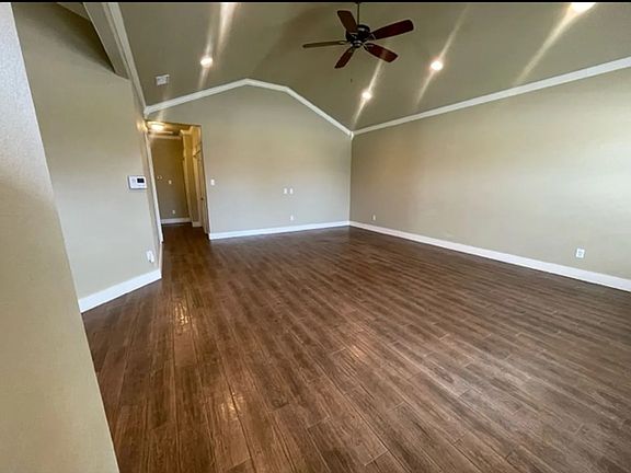 2nd image of 1317 Cabernet Dr