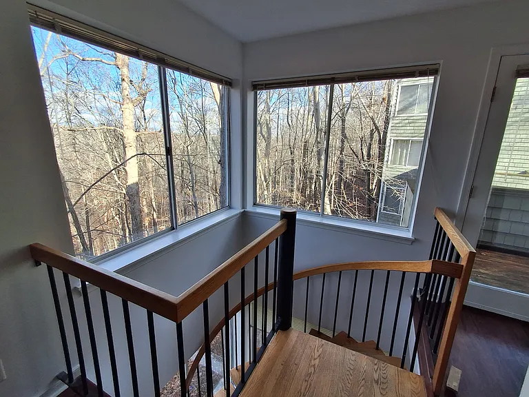 1232 Clifden Grn — Photo 6