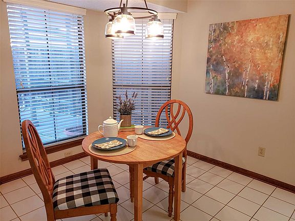 5th image of 610 Mistycreek Dr