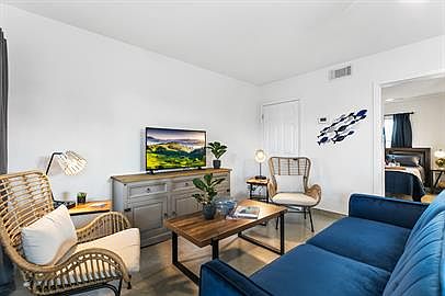 1st image of 113 W Sunny Isle Dr #2