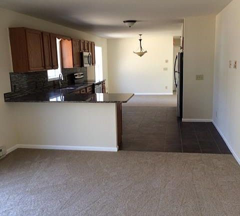4th image of 106 Traverse Dr