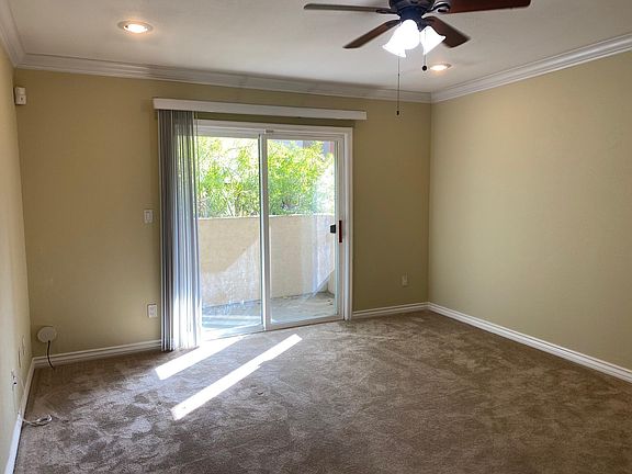 2nd image of 4455 Home Ave Unit 8