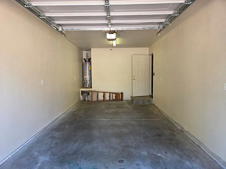 73 Main St — Photo 9