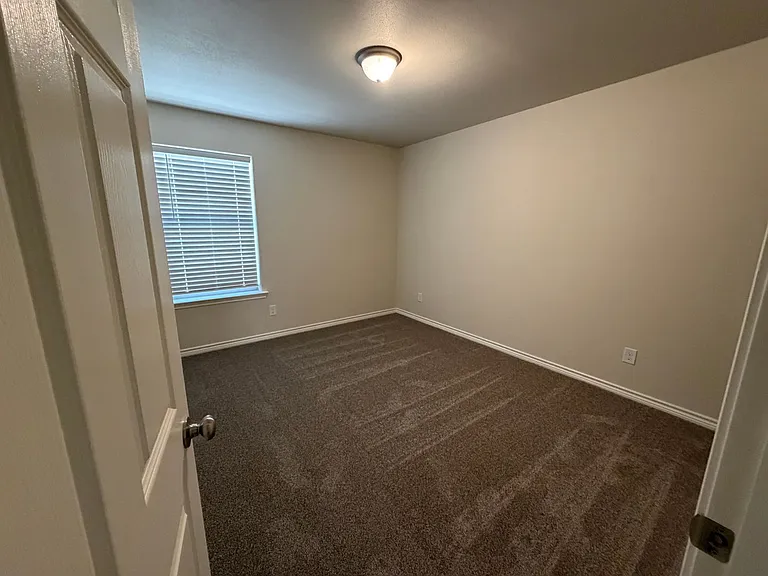 1300 Bajada St — Photo 15