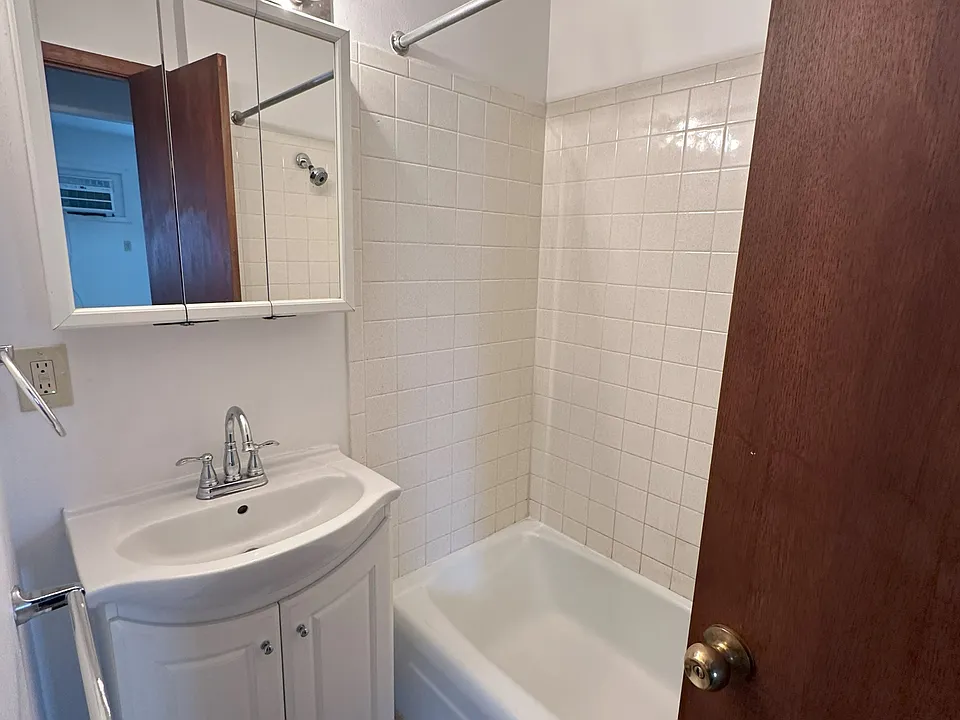 321 Cedar Crest Dr #7
